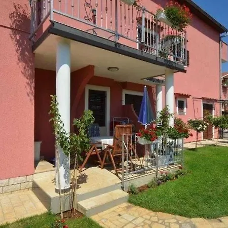 Apartman In Vrvari With Balcony, Air Conditioning, W-lan, Washing Machine 664-3 *