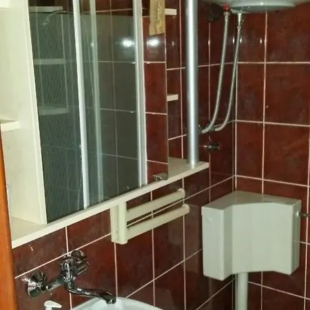 Apartman In Vrvari With Balcony, Air Conditioning, W-lan, Washing Machine 664-3
