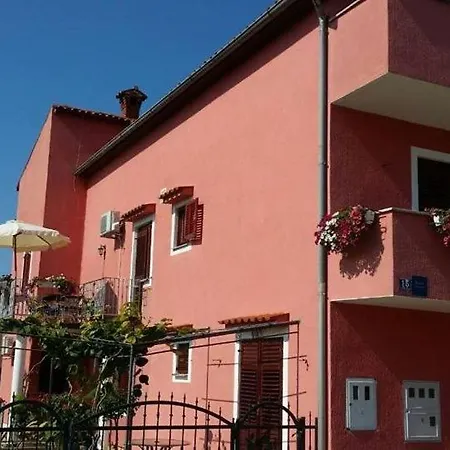 In Vrvari With Balcony, Air Conditioning, W-lan, Washing Machine 664-3 *