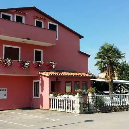 In Vrvari With Balcony, Air Conditioning, W-lan, Washing Machine 664-3 ポレッチ